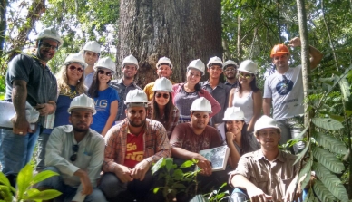Turma do IFMT de Cáceres viaja para conhecer os projetos da ONF Brasil